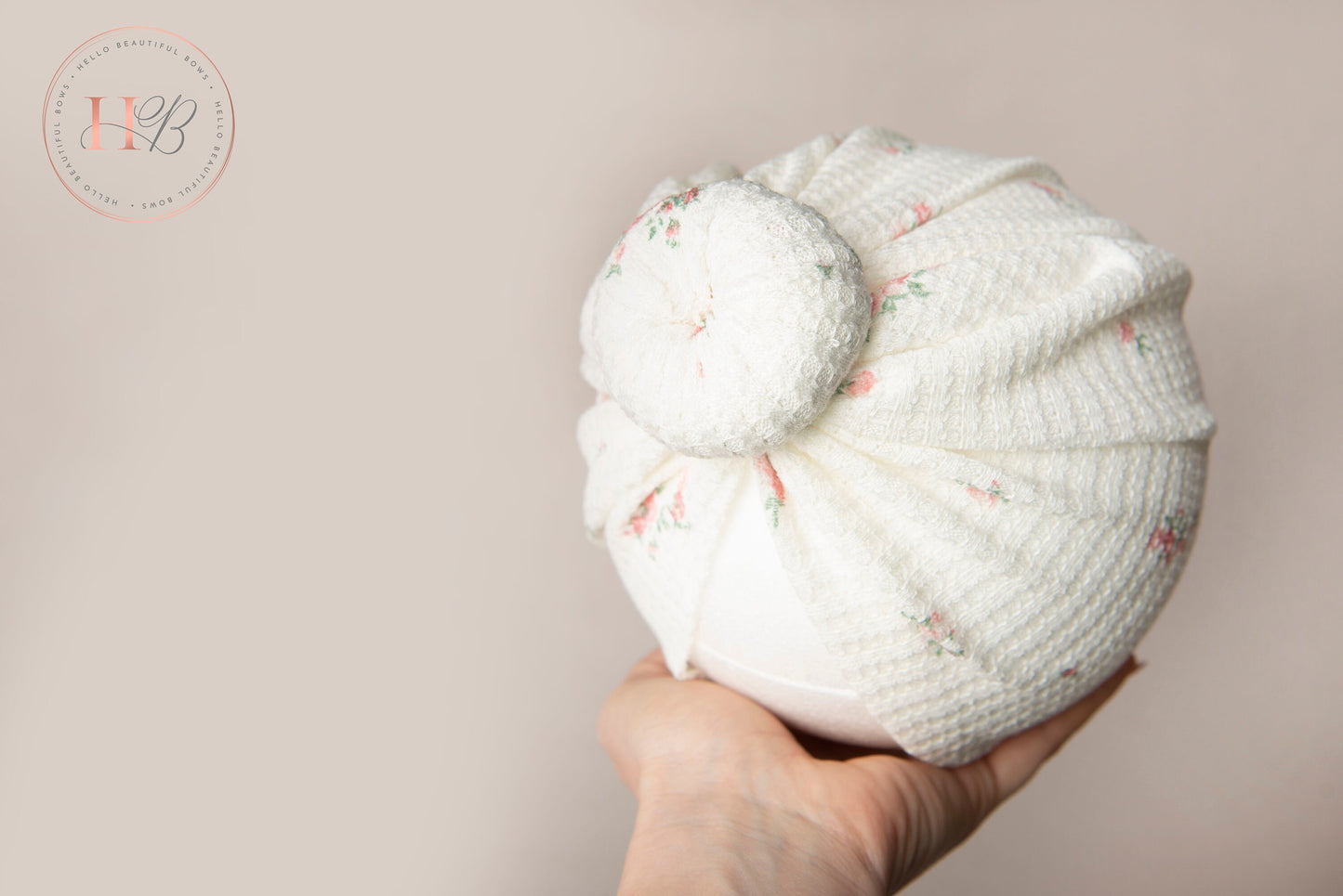 Baby turban, baby hat, baby accessory, baby shower gift, white turban, donut turban , summer turban, floral turban